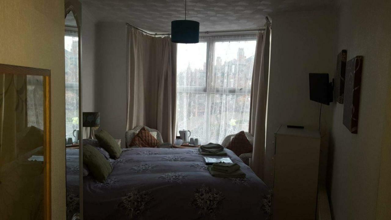 Hallam Guest House Scarborough Buitenkant foto